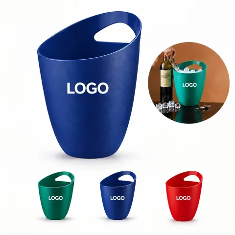 Insulated Plastic Ice Bucket for Chilled Drinks